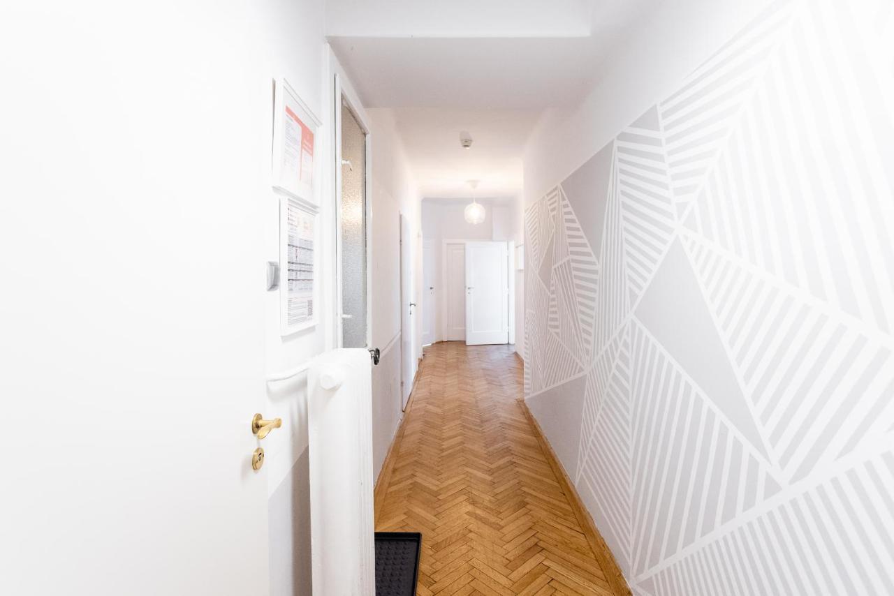 Balcony Oasis Operastreet Apartment Wien Ngoại thất bức ảnh