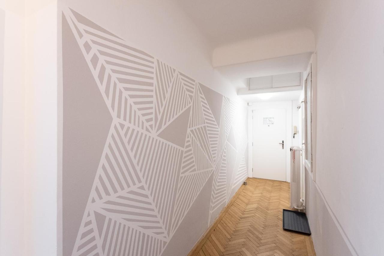 Balcony Oasis Operastreet Apartment Wien Ngoại thất bức ảnh